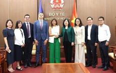 Bộ trưởng Đào Hồng Lan tiếp, làm việc với đoàn lãnh đạo cấp cao Tập đoàn Sanofi