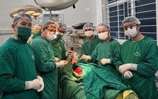 Bệnh viện Hữu nghị Việt Tiệp ứng dụng vi phẫu tái tạo bàn tay dập nát thành công