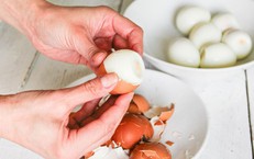 Axit uric cao ăn trứng được không?