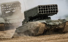 Nga siết chặt thế trận bằng súng phun lửa hạng nặng trên chiến tuyến