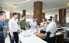 Kiểm tra an toàn thực phẩm tại loạt khách sạn, điểm kinh doanh ở Cửa Lò