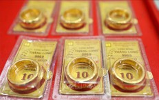 Giá vàng sáng 22/4 giảm xuống dưới 170 triệu đồng/lượng