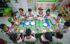 Vai trò của vi chất dinh dưỡng thiết yếu với trẻ em học đường