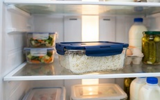 Ăn cơm nguội để tủ lạnh có giúp giảm cân?