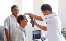 Ngày Sức khỏe toàn dân: 100 bệnh nhân khó khăn ở TPHCM được mổ mắt miễn phí