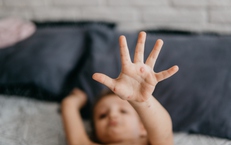 Mắc thủy đậu, sau bao lâu trẻ có thể đi học trở lại?