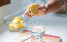 Uống nước chanh ấm vào lúc nào là tốt nhất?