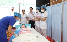 Nữ điều dưỡng Sản Nhi: 'Sau mỗi mũi tiêm, ca trực là trách nhiệm với tính mạng con người'