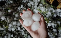 Mưa đá xối xả có xuất hiện khi miền Bắc chuyển mưa dông chiều tối nay?