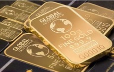Giá vàng thế giới giảm khoảng 2,5% trong tuần qua