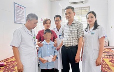 Bé trai nghi bị bạo hành ở Nghệ An được điều trị, hỗ trợ toàn diện