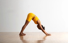 Bài tập yoga 10 phút cho người 'không có thời gian'
