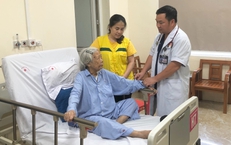 Kỹ thuật đỉnh cao trong can thiệp tim mạch: Mở cơ hội sống cho người bệnh hẹp van động mạch chủ nguy kịch