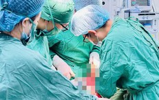 Nổ bình ga mini, người đàn ông suýt mất mạng 
