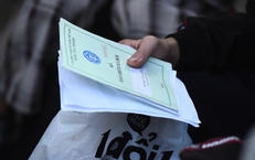 Sinh con thứ hai được nghỉ 7 tháng, tính chế độ thế nào?
