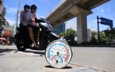 Ngày mai nhiệt độ cảm nhận thực tế ở Hà Nội có thể lên đến 47 độ C