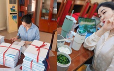 Hoa hậu Nguyễn Thị Huyền nỗ lực học tập, giữ gìn cuộc sống bình yên