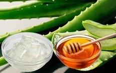 Mật ong kết hợp với nha đam có tác dụng gì với da?
