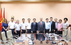 Thứ trưởng Nguyễn Tri Thức tiếp, làm việc với Đại sứ Đặc mệnh toàn quyền nước Cộng hòa Cuba tại Việt Nam