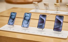 Người dùng phổ thông đang quay lại chọn iPhone 15 thường thay vì flagship đắt tiền