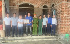 Tuyên dương thanh niên dũng cảm cứu 2 người đuối nước