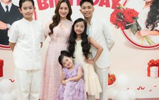 Phan Hiển khoe ảnh gia đình: '4 ngôi sao may mắn của tôi'