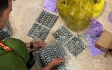 Bắt nhóm buôn bán thuốc lá điện tử chứa ma túy Etomidate quy mô lớn tại TPHCM