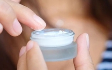 Chi tiết 45 mỹ phẩm bị Bộ Y tế đình chỉ lưu hành, thu hồi và tiêu huỷ do vi phạm