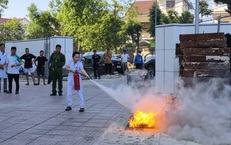 Trang bị kỹ năng ứng phó cháy nổ cho lực lượng tuyến đầu ở khu dân cư