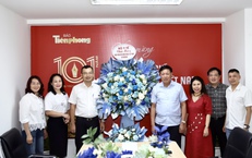 Thứ trưởng Bộ Y tế Đỗ Xuân Tuyên chúc mừng Báo Tiền Phong nhân dịp 101 năm Ngày Báo chí Cách mạng Việt Nam
