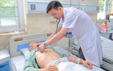Lao động nhiều giờ dưới nắng nóng, thanh niên 25 tuổi bị tổn thương thận cấp