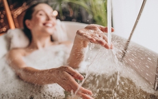 Đâu là thời điểm tắm lý tưởng trong ngày?