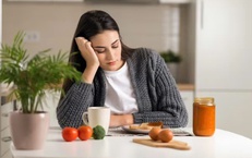 Thói quen bỏ bữa sáng ảnh hưởng gì đến sức khoẻ tuổi trung niên?