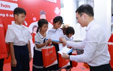 Vệ sinh phòng bệnh, nâng cao sức khỏe nhân dân từ tuyến cơ sở