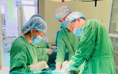 Bé gái tuổi dậy thì có các dấu hiệu sau cần đưa đến cơ sở y tế chuyên khoa Sản phụ khoa ngay