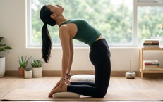 5 tư thế yoga làm chậm quá trình lão hoá