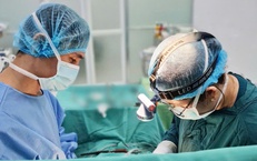 Nam bệnh nhân suýt tử vong do sốc nhiễm trùng, hoại tử vùng cổ