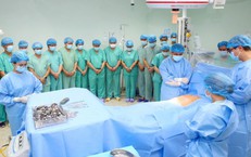 Khi một sự ra đi thắp lên nhiều sự sống