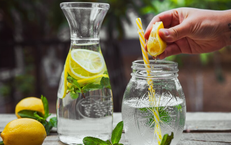 7 lý do nên bắt đầu ngày mới với một ly nước chanh