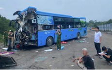 12 người thương vong trên cao tốc Nội Bài - Lào Cai