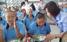 Nhiều người gặp rối loạn sức khỏe tâm thần, xu hướng ngày càng trẻ hóa
