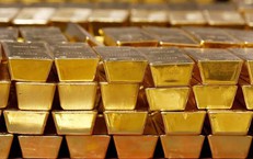 Giá vàng thế giới sáng 18/7 giao dịch quanh mức 4.000 USD