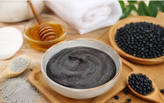 Cách dùng đậu đen dưỡng nhan