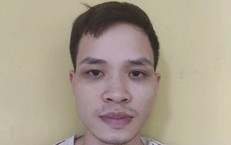 Kiểm tra hành chính, phát hiện Nguyễn Ngọc Lễ cá độ bóng đá qua điện thoại 