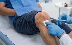 Suy tuyến thượng thận cấp do thuốc: Cấp cứu nội tiết đe dọa tính mạng