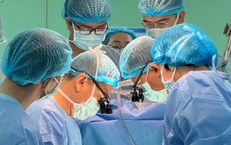 GS.TS.BS Nguyễn Hoàng Định – Người 'giữ lại nhịp đập' trong cuộc đua với tử thần