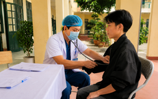 Bác sĩ Giàng A Sếnh: Hành trình giữ sự sống ở Si Ma Cai