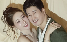Sau 2 lần đổ vỡ, NSƯT Ngọc Quỳnh kết hôn lần 3 với bạn gái cùng Nhà hát Kịch Hà Nội