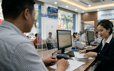 Truy tố vắng mặt cựu giám đốc chi nhánh ngân hàng trong vụ lừa đảo 15 năm trước