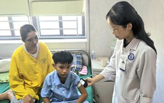 Bệnh viện Nội tiết Nghệ An ứng dụng công nghệ CGM, nâng cao hiệu quả quản lý đái tháo đường